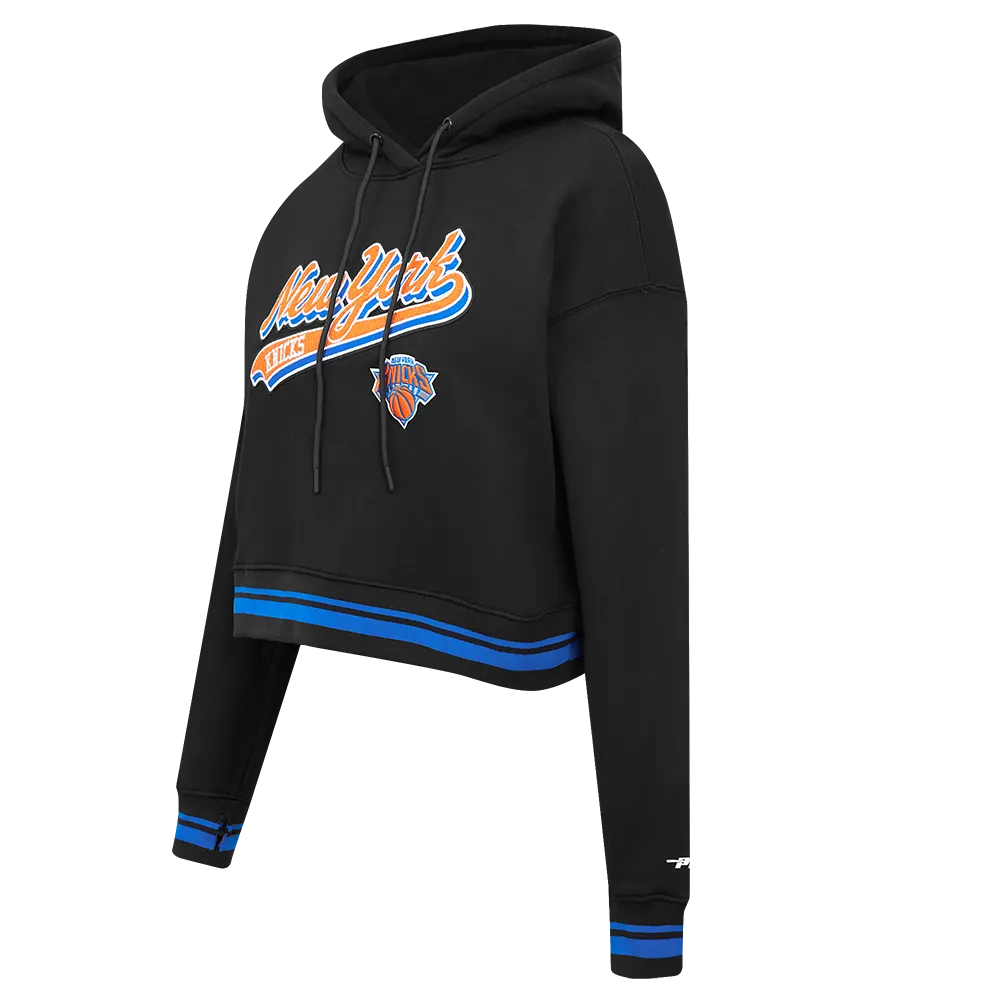 NBA NEW YORK KNICKS SCRIPT TAIL WOMEN'S RIB FLC CROPPED PO HOODIE (BLACK/ROYAL BLUE/BLACK)