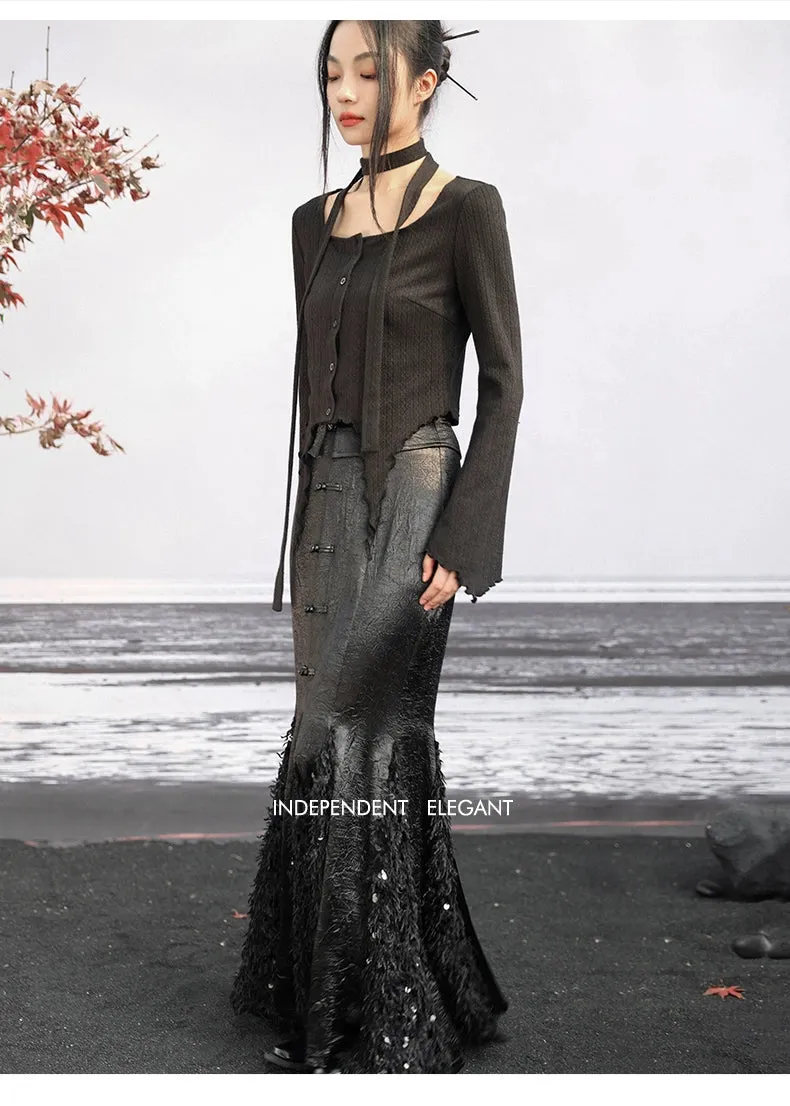 New Chinese Style: Exquisite and elegant sequined feather satin skirt suit with dark fishtail skirt& black flared sweater top