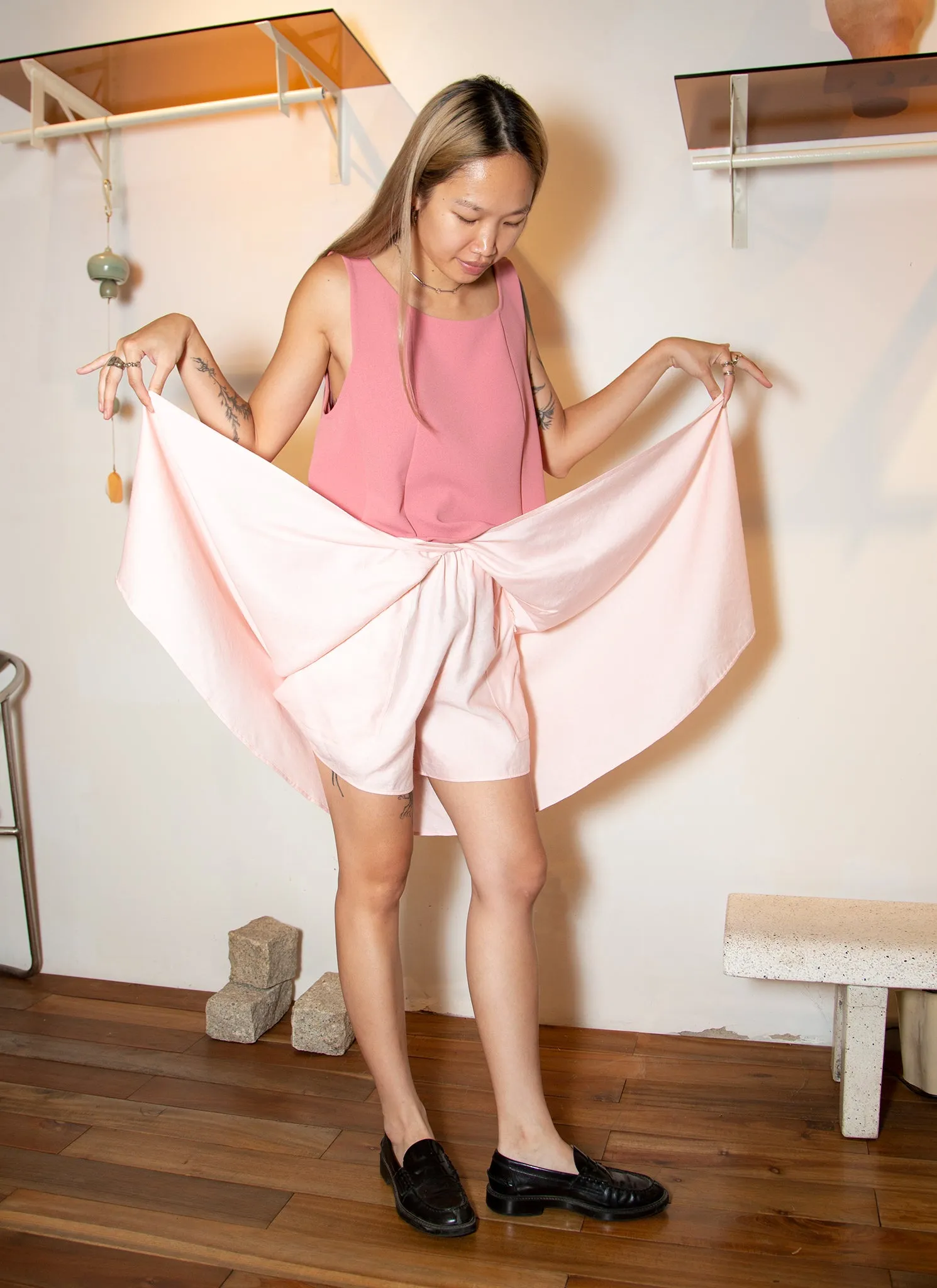 Sharp High Side Slit Pocket Skort w/ Elastic in Light Pink